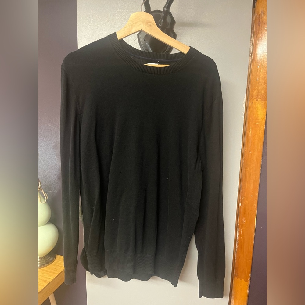 GAP Black Knit Pullover